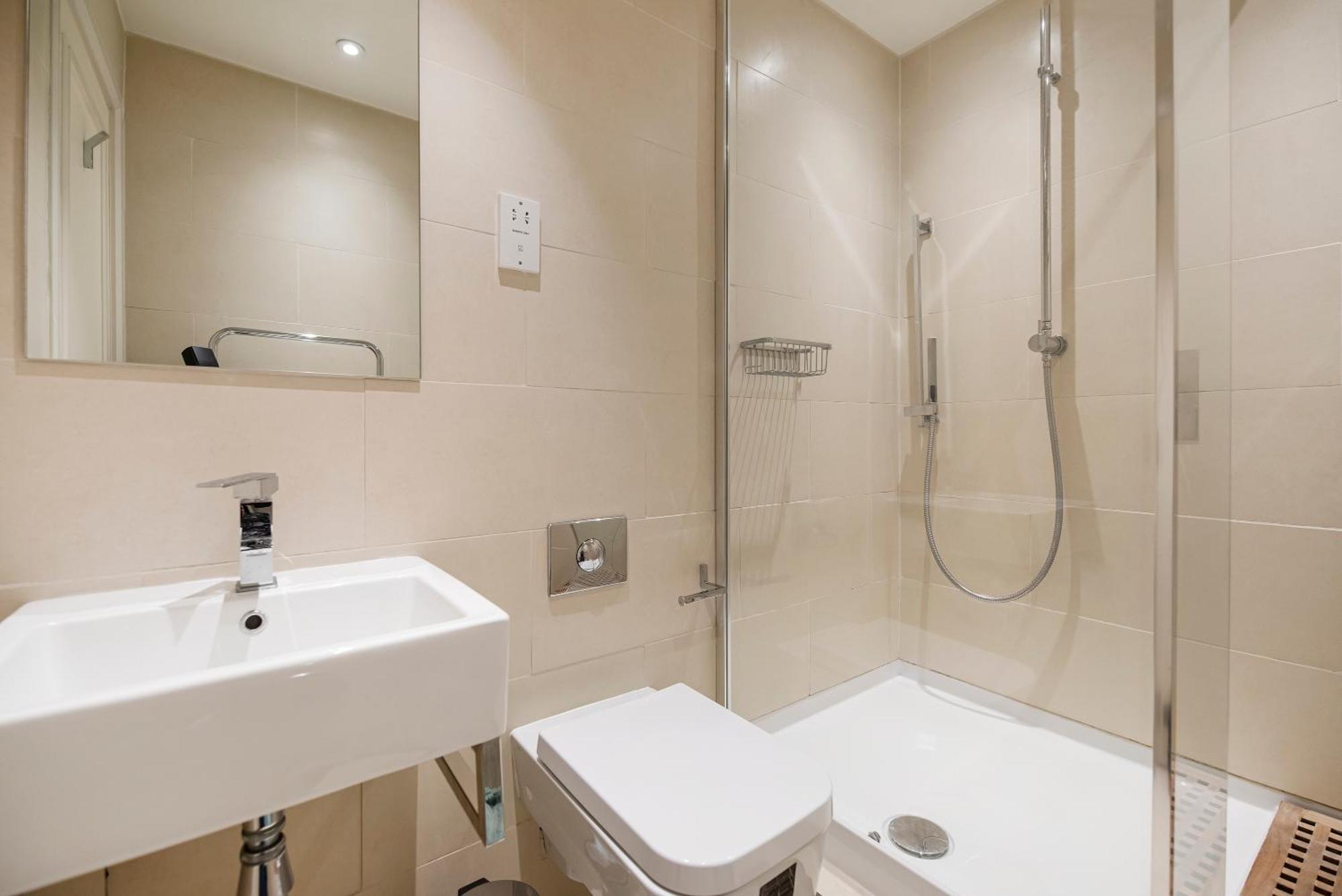 Central 2 Bed Maissonette Londra Exterior foto